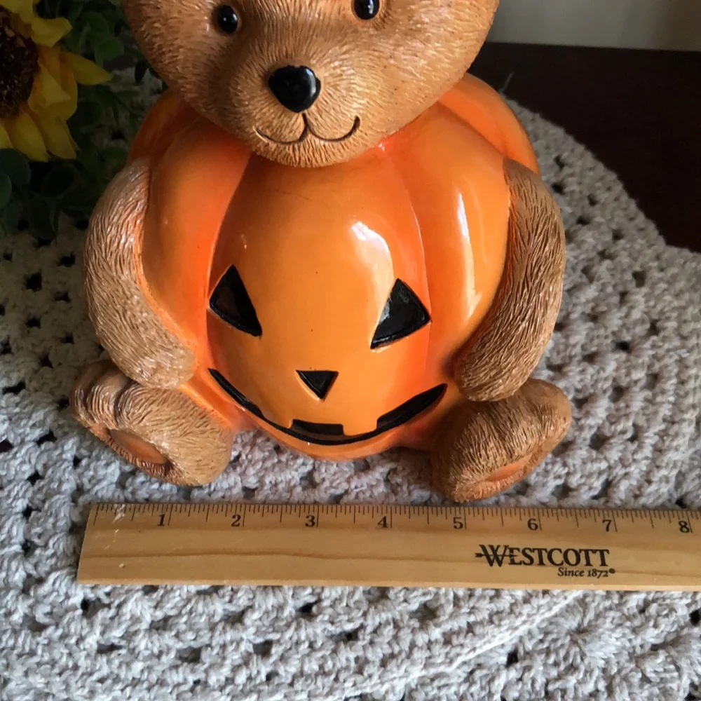 Resin PUMPKIN Teddy Bear Halloween Home Decor - Picture 7 of 9